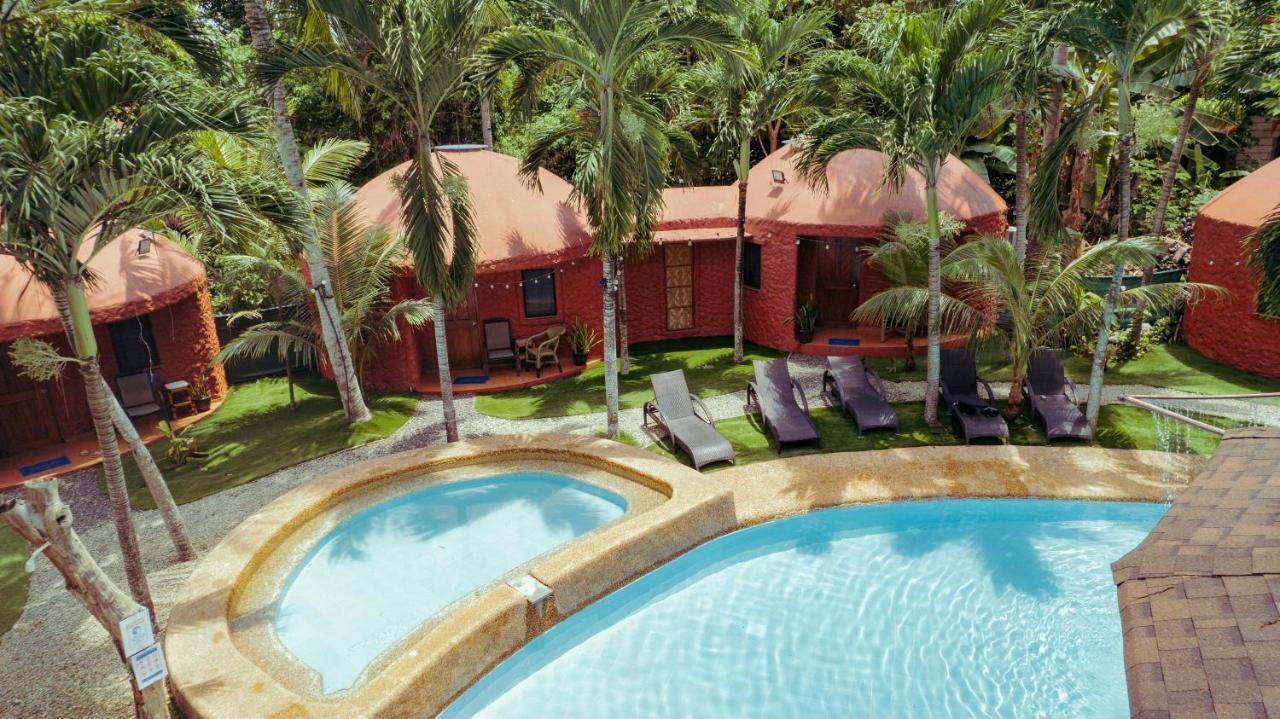 Panglao Chocolate Hills Hostel Екстер'єр фото