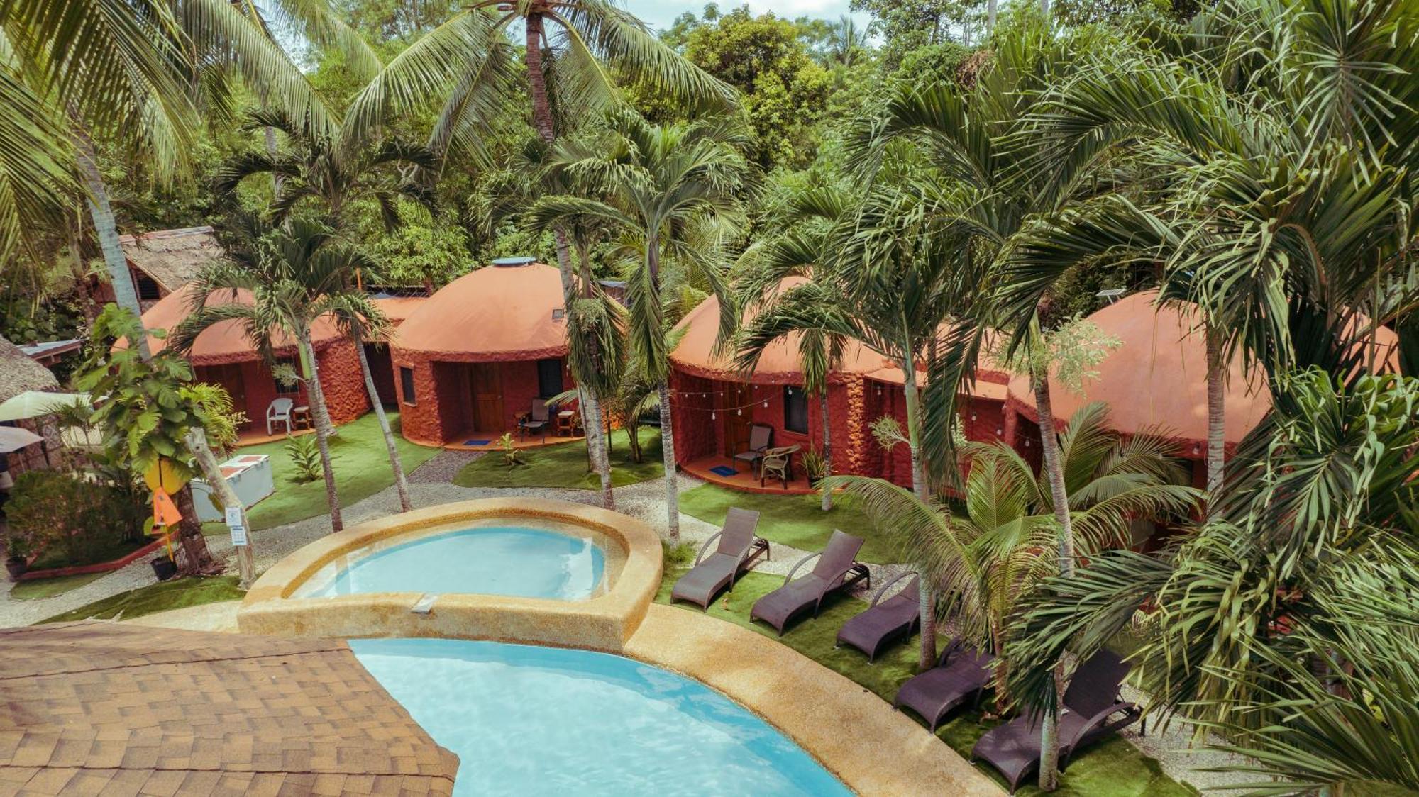 Panglao Chocolate Hills Hostel Екстер'єр фото
